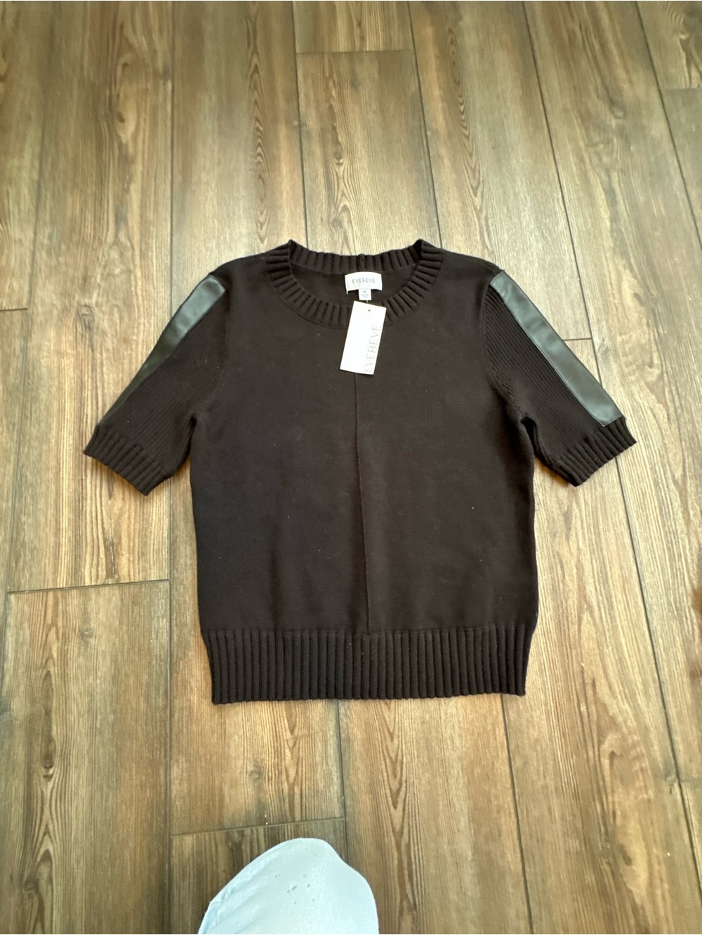 Evereve Black Short-Sleeve Crew Sweater with Faux Leather Shoulder Panels